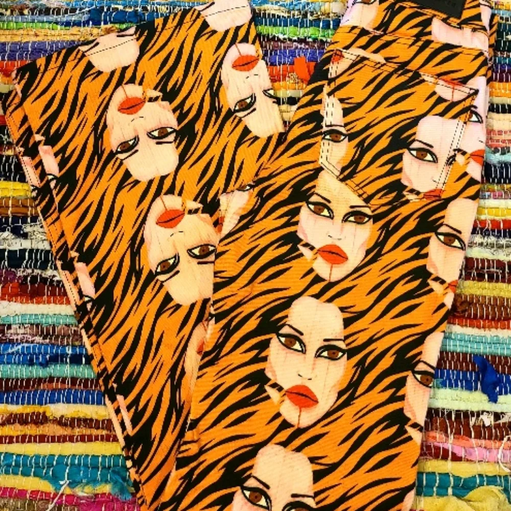 2019 Dearly Beloved Collection Patrick Church High Waisted Flare Leg Size 30 - Picture 12 of 16